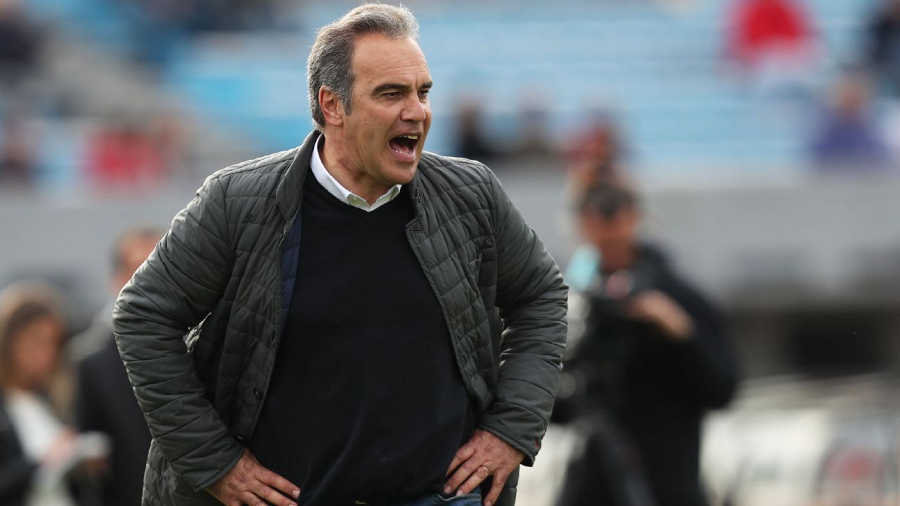 Martín Lasarte: el capitán de Uruguay, la ausencia de recambio en Chile y la no convocatoria de Luis Suárez - ESPN