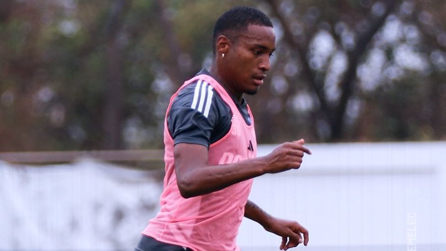 Cristhian Valencia anticipa el Emelec-Barcelona: 