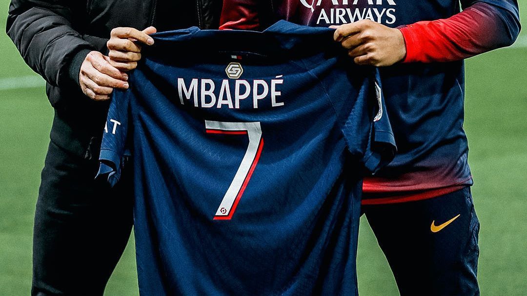 Mbappé estrenó el 'parche de goleador' de la Ligue 1 ante Monaco - ESPN