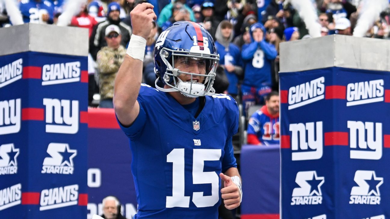 Tommy earned it' - DeVito to remain Giants' QB vs. Packers - ESPN