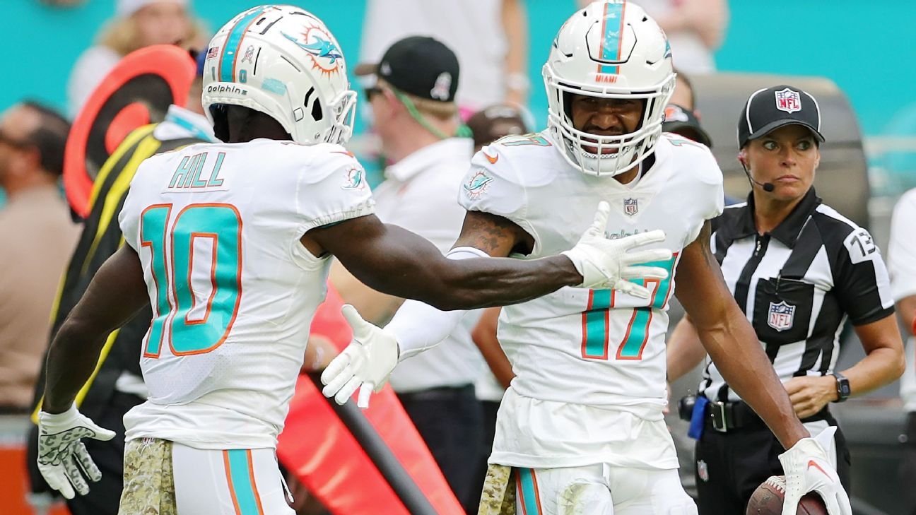 El dúo de Dolphins, Waddle y Hill, se calienta justo a tiempo - ESPN
