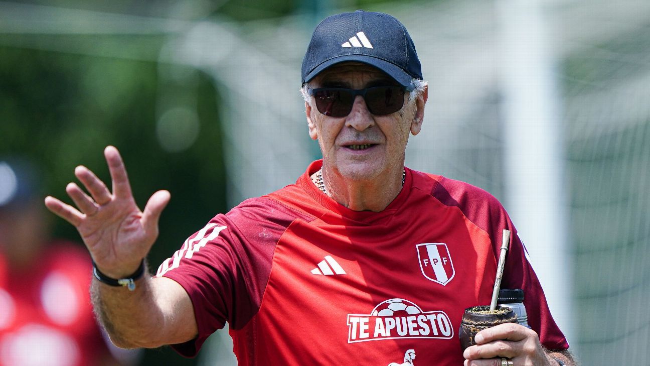 Jorge Fossati presenció la práctica de la Selección Peruana Sub 23 - ESPN