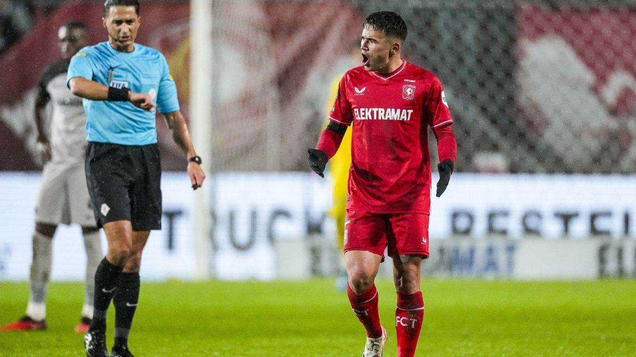 Reportes: Manfred Ugalde enfrenta una 'irrechazable' oferta del fútbol de Rusia - ESPN