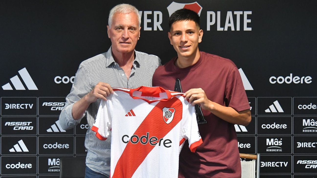 River Plate: Tobías Leiva firmó su primer contrato profesional - ESPN