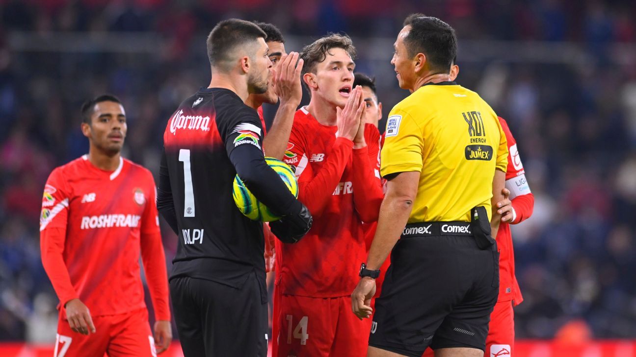 Ramos Rizo califica de desastre a Luis Enrique Santander y al VAR - ESPN