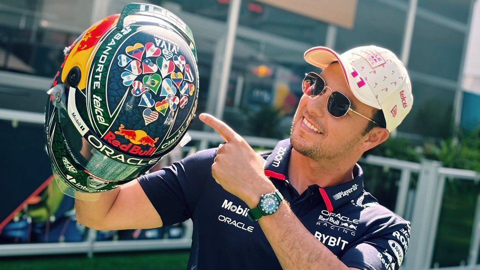Checo Pérez presume a Latinoamérica en casco para el GP de Miami - ESPN