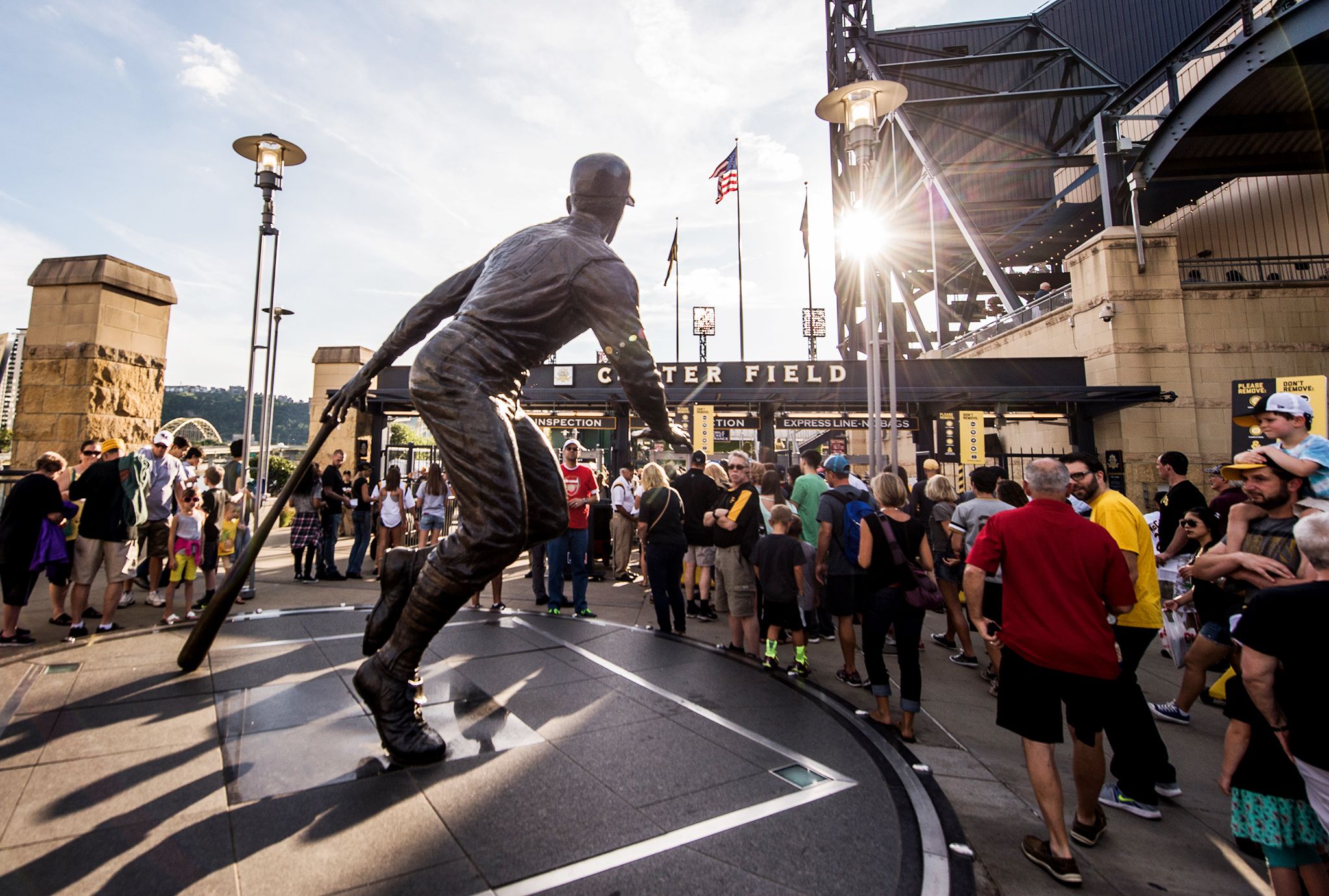 Roberto Clemente Statue