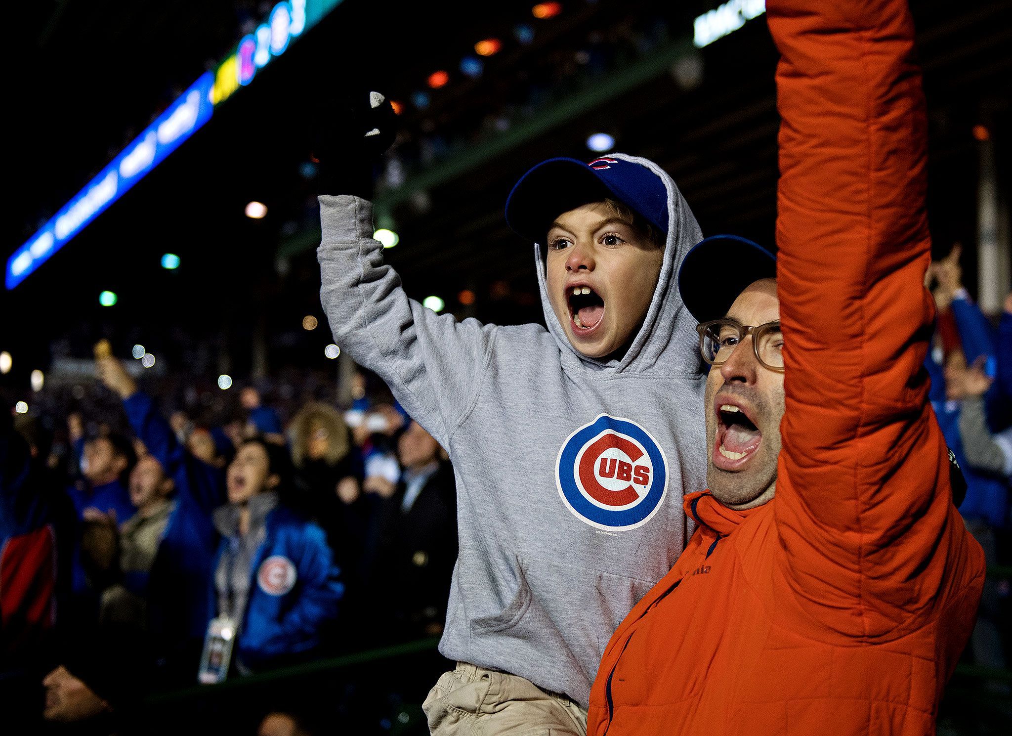 Una familia en apoyo a los Cachorros