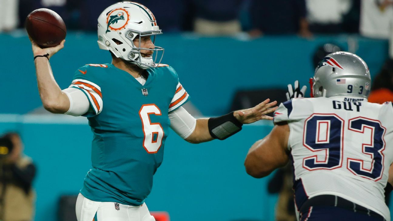 Jay Cutler, QB, Miami Dolphins