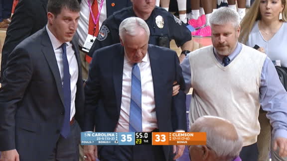UNC head coach Roy Williams suffers vertigo attack during game UNC head coach Roy Williams suffers vertigo attack during game