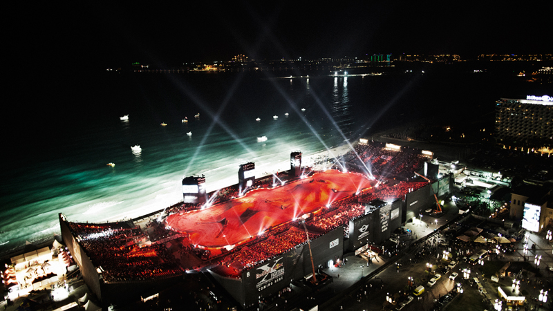 /photo/2012/0413/as_moto_xfighters_800.jpg