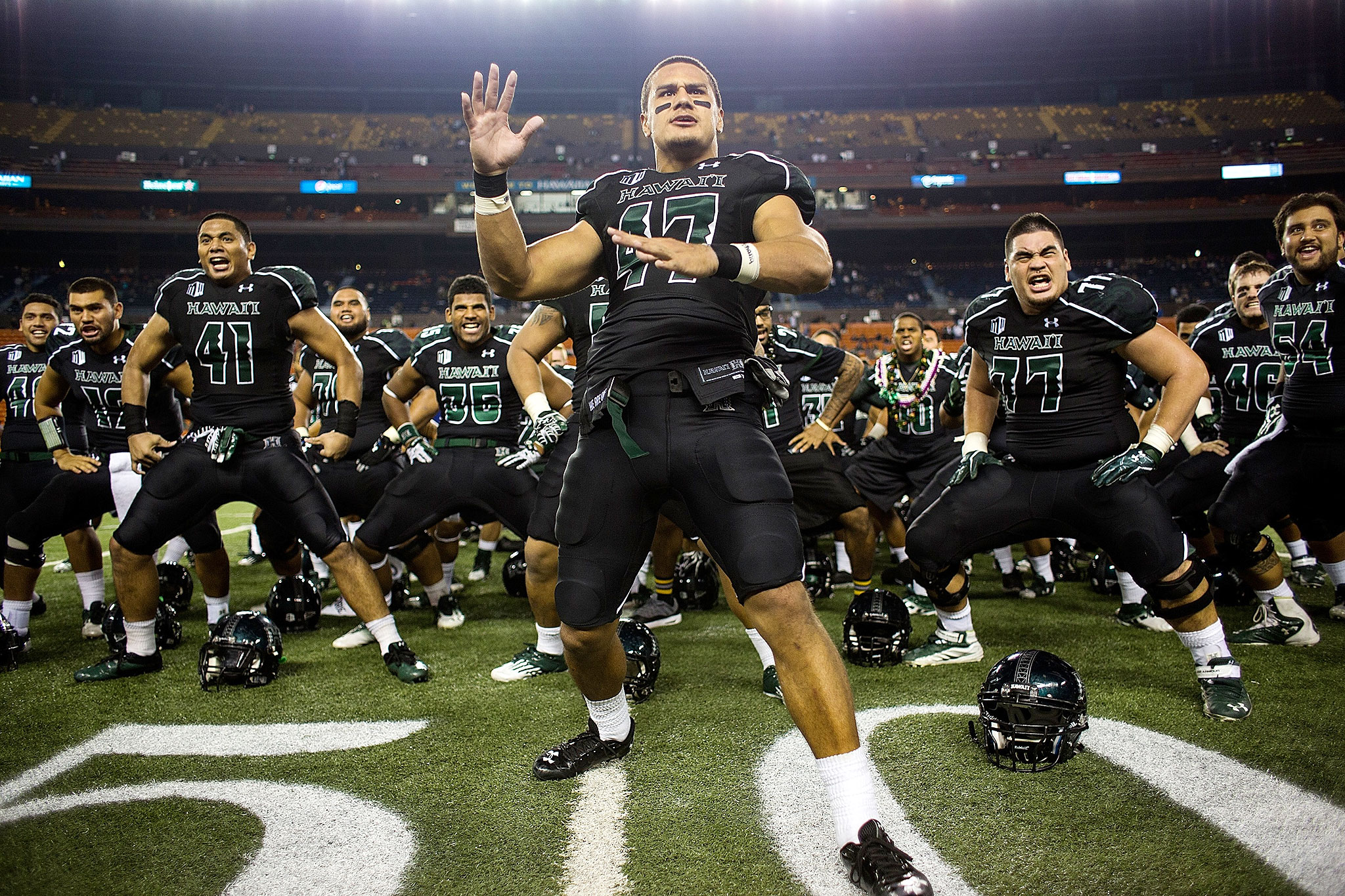 game-day-celebrations-best-college-football-game-day-celebrations-espn