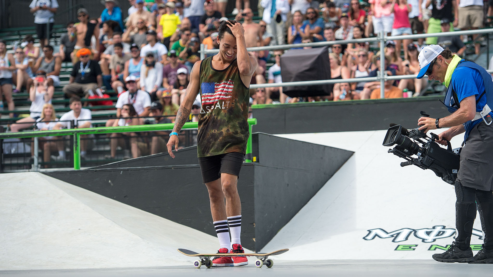 The only person who could beat Nyjah's Huston's first-run score was Huston himself. His second-run score was the highest ever recorded in Men's Skateboard Street. His third-run victory lap ended early, but not before he threw in a nollie backside overcook on the midcourse rail for good measure. brbrThis is Huston's fifth Skateboard Street gold medal. He holds three more medals, two silver and one bronze, as well as a gold from Real Street 2012.