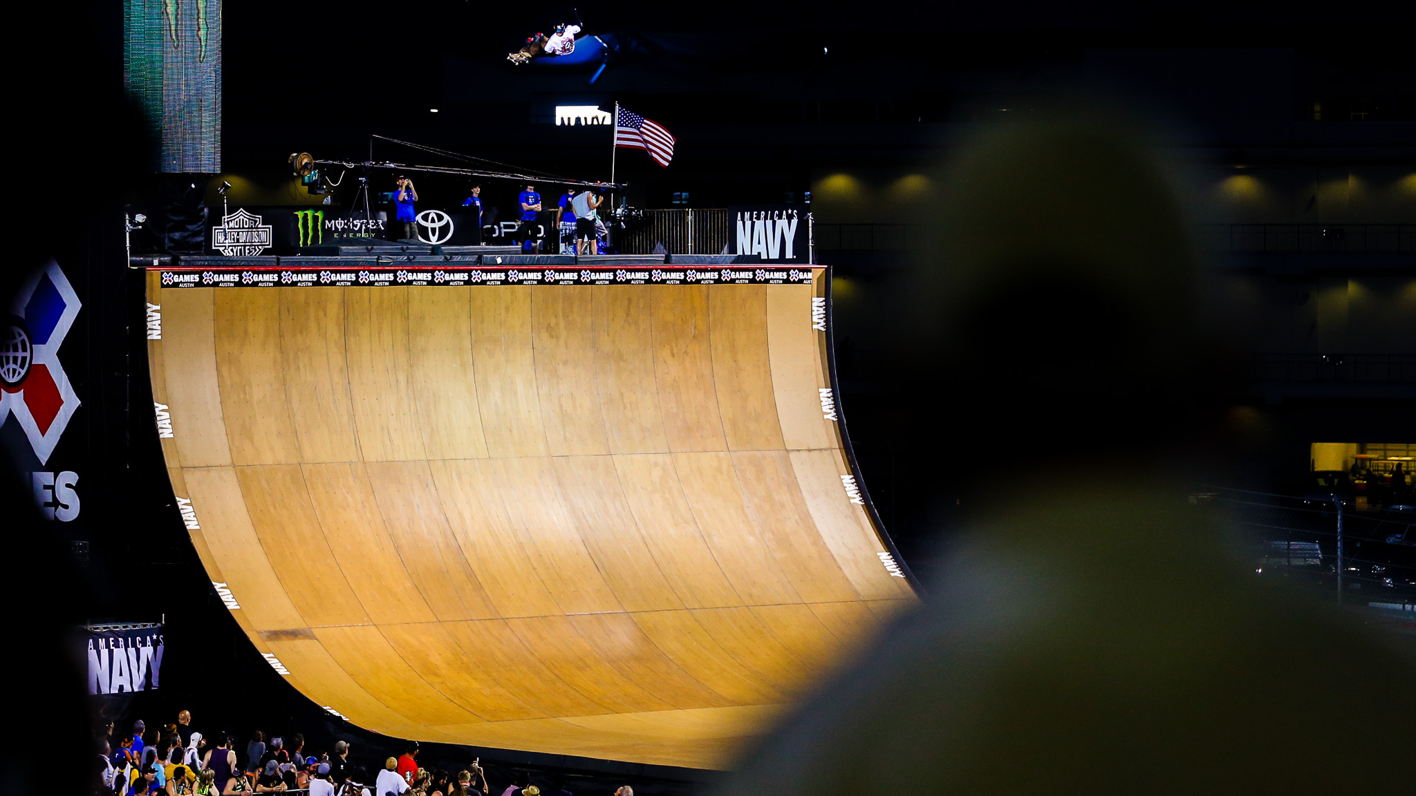 Bob Burnquist wins gold in Skateboard Big Air