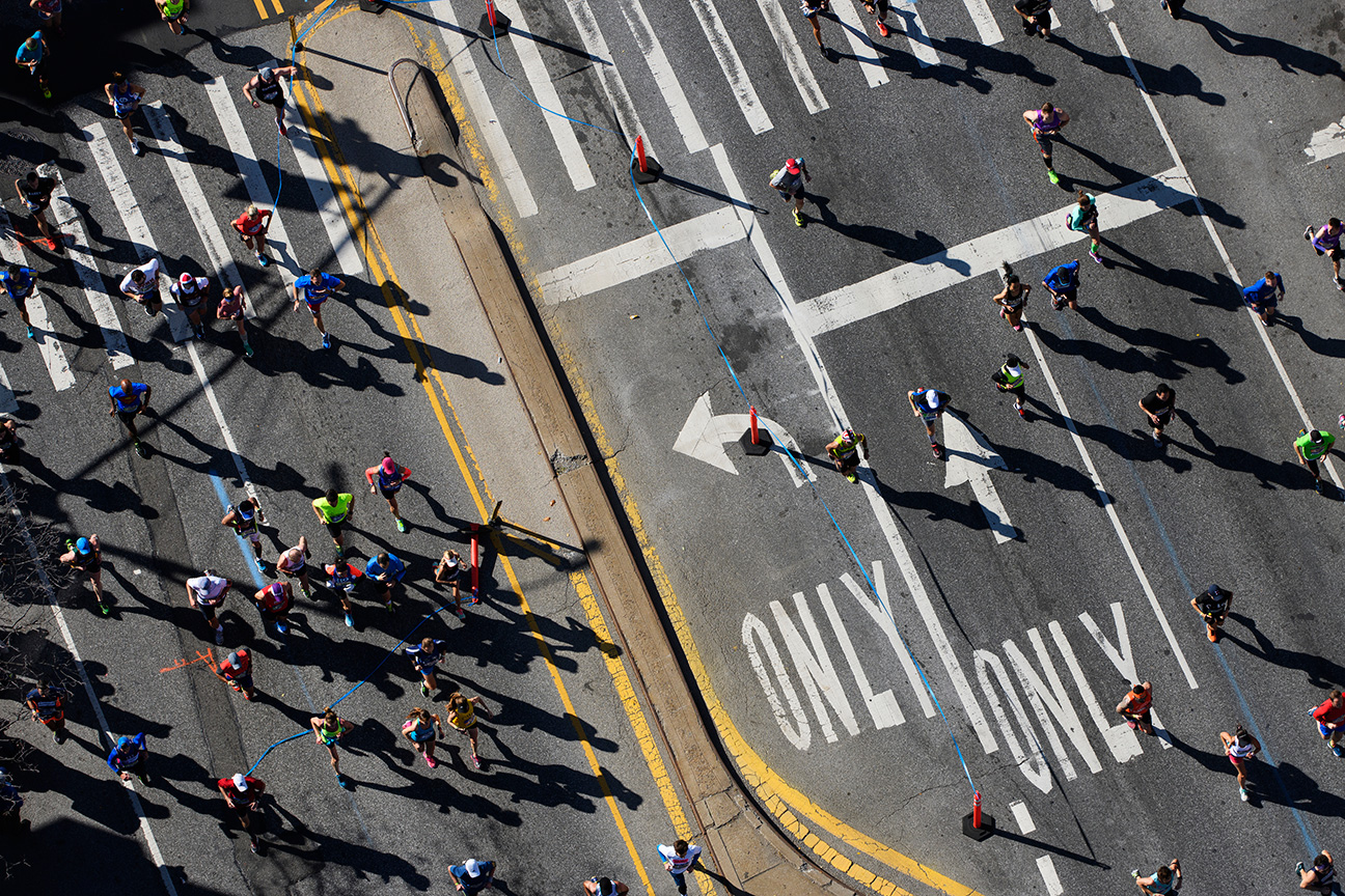 Tiki Barber barely made it to the New York Marathon on time