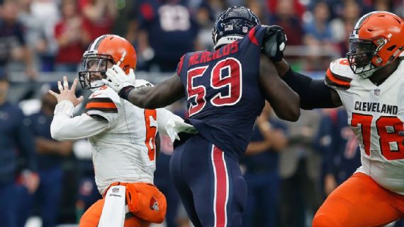 Loss to Texans a 'learning experience' for Mayfield -- and a
