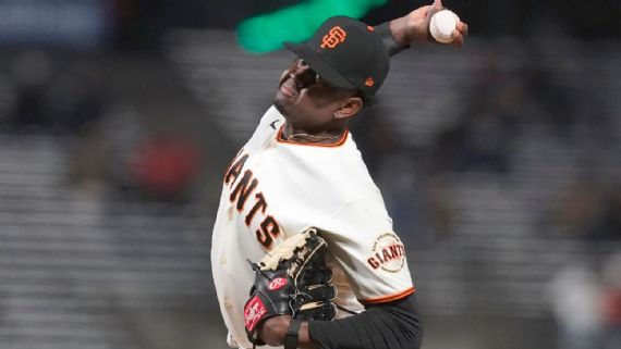 Bro is Popeye: San Francisco Giants Star's Chiseled Physique After Losing  25 lbs in Just 4 Weeks Leaves Fans Dumbfounded - EssentiallySports