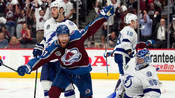 Extraordinary Avalanche defeats Buffalo Sabres to tie NHL record for  victories in any month