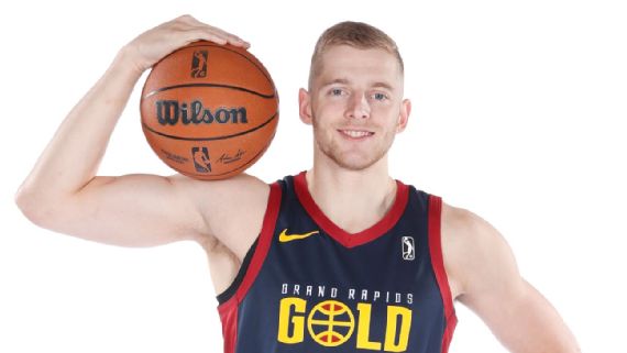 Jack White impresses for Nuggets at Summer League with two-way