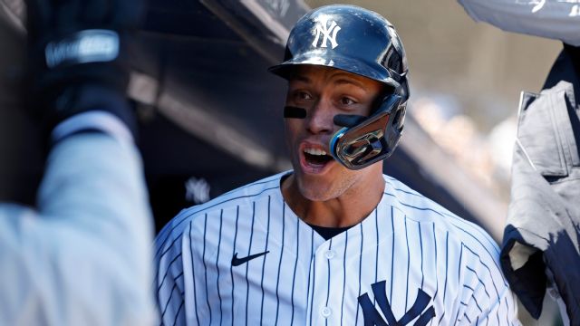 Aaron Judge's heartwarming gesture towards Anthony Volpe earns plaudits  from MLB fans: That's what captains do