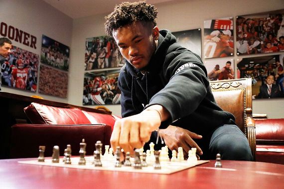 How the Cardinals' Kyler Murray uses chess to stay (at least) one step  ahead - ESPN