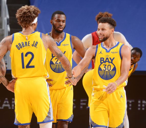 What if: Steph Curry Wears Other Teams' NBA Jerseys