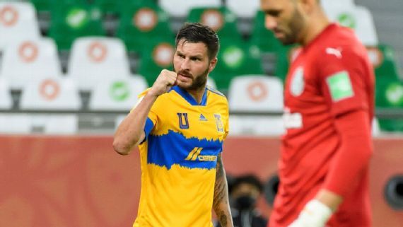 Gignac faz golaço no México e tira sarro do Palmeiras nas redes
