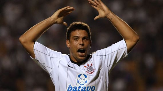 Ex-companheiro de Ronaldo no Corinthians, Defederico perde carteira de motorista após postar vídeo dirigindo com a filha