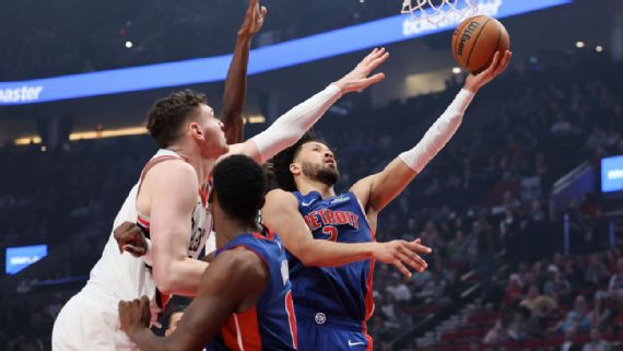 Trail Blazers and Pistons players