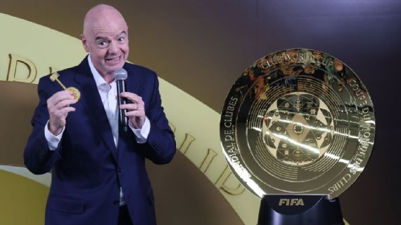 FIFA President gianni Infantino⁤ at ⁣a press conference