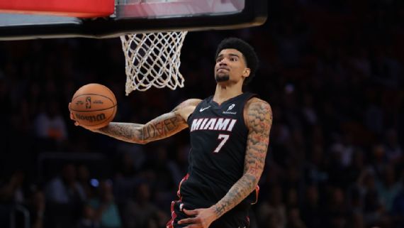 Kel`el Ware, pívot de 2.13 metros de Miami