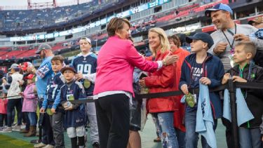 Behind-the-Scenes: Amy Adams Strunk 