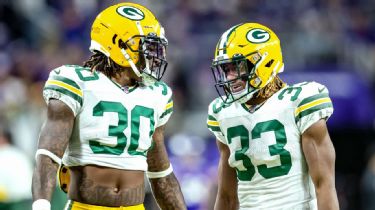 Former UTEP Miners RB Aaron Jones helps the Packers beat the Cowboys.