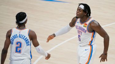 Oklahoma City Thunder's Shai Gilgeous-Alexander Should Be Nearly  Untouchable In Trade Discussion