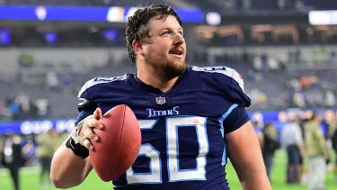 Tennessee Titans: Jackrabbit Jenkins confidence in Farley is growing