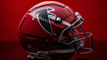 Atlanta Falcons to bring back iconic red helmets for one game this