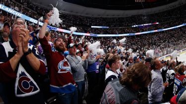 Lightning look like the upstarts in Game 1 loss to Avalanche