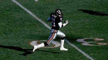 Today in Pro Football History: MVP Profile: Mike Singletary, 1985