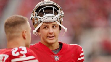 Purdy, defense lead 49ers past Fins; Garoppolo breaks foot - The