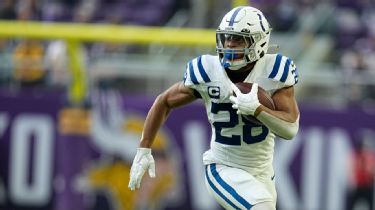 Colts RB Zack Moss finally feeling 'appreciated' amid career highs - ESPN -  Indianapolis Colts Blog- ESPN