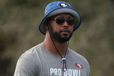 DeForest Buckner calls 49ers being flexed out of primetime 'a slap in the  face' – KNBR