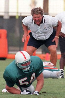 When Zach Thomas broke into the NFL with the @miamidolphins, the coach that  welcomed him into the league was @jimmyjohnson4616. So, it's…