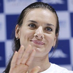 Yelena Isinbayeva Se Caso Con El Padre De Su Pequena Hija