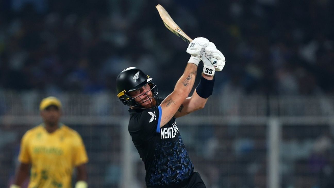 Fin-Omenal! Allen dá as ordens em uma noite inebriante no Éden