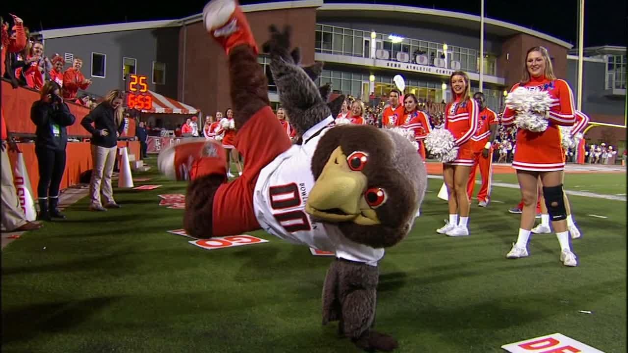 Bowling Green Mascot Busts A Move ESPN Video bowling-green-mascot-busts-a-move-espn-video