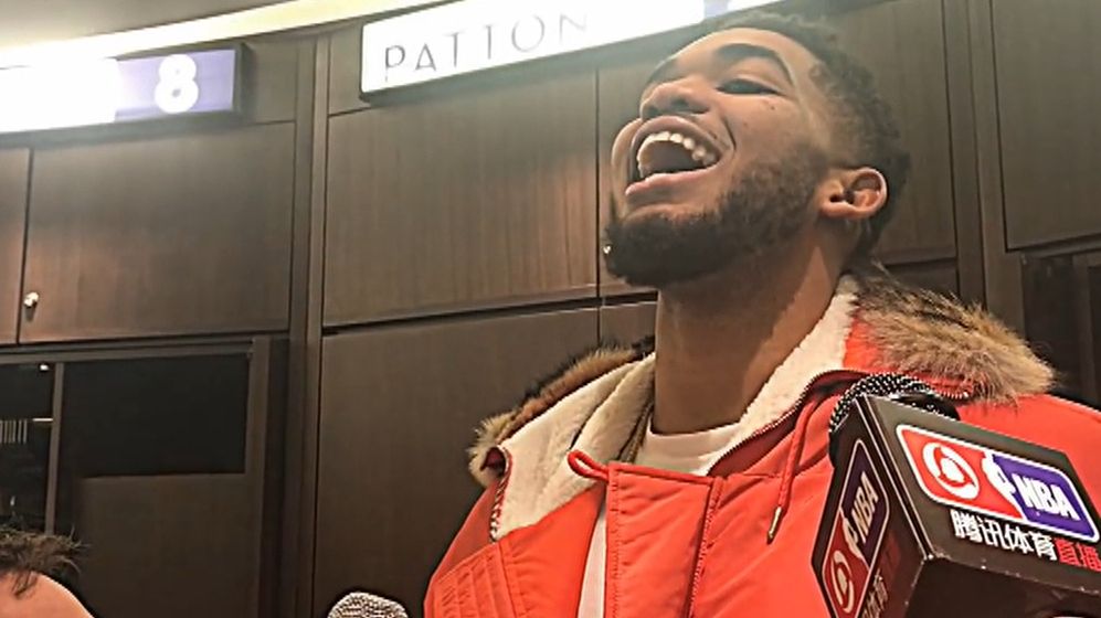 Flashback Towns busts Butler's chops about ESPN Video