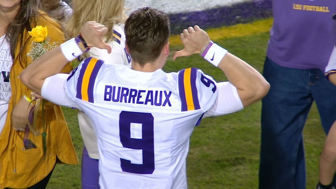 Joe Burrow wears pregame 'Burreaux' jersey for Senior Night ESPN Video