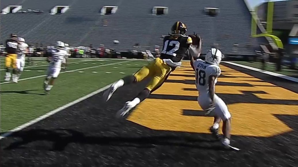 Iowa Cashes In With Leaping Td Catch Espn Video 