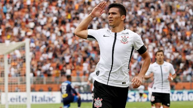 Corinthians anuncia a contratação do zagueiro Balbuena por empréstimo; veja detalhes do acerto