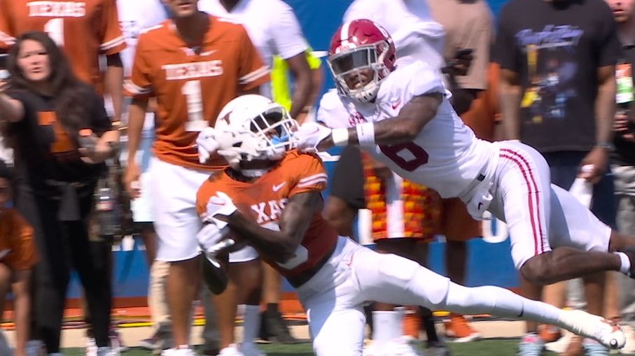 Xavier Worthy makes a spectacular diving catch - ESPN Video